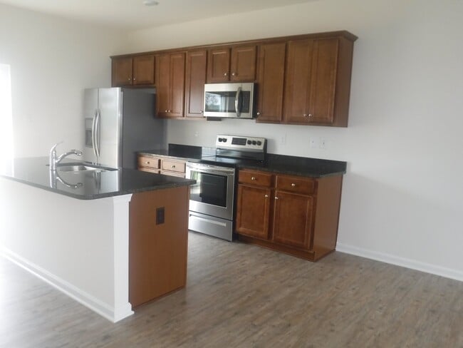 Photo - 202 Magellan Dr