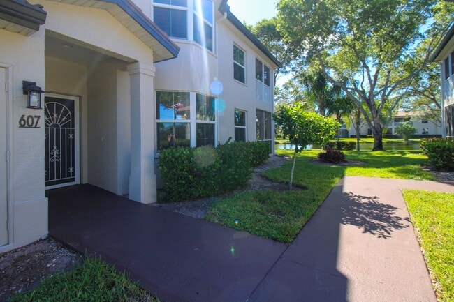 Photo - 600 Diamond Cir