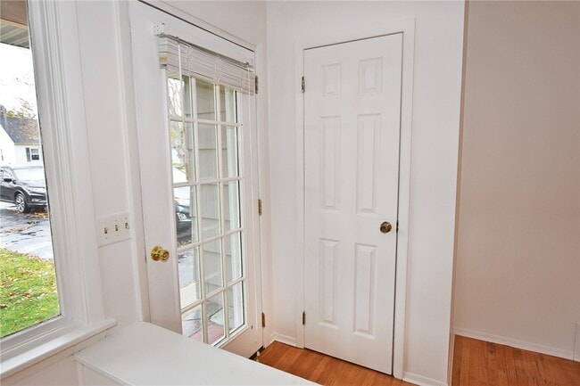 Photo - 300 Howland Ave