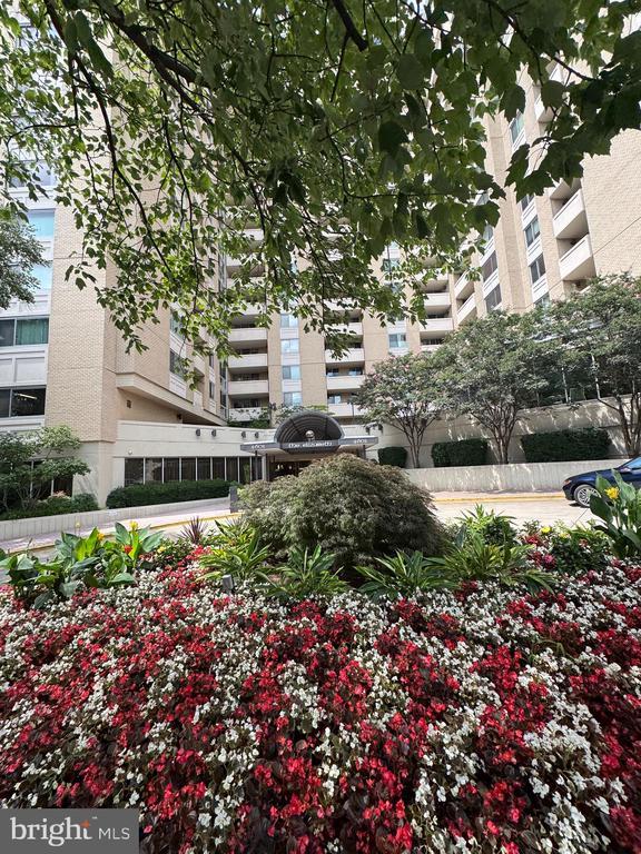 Photo - 4601 N Park Ave Apartment Unit 619-U