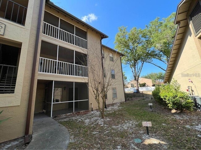 Building Photo - 976 Leeward Pl Unit 103 Rental
