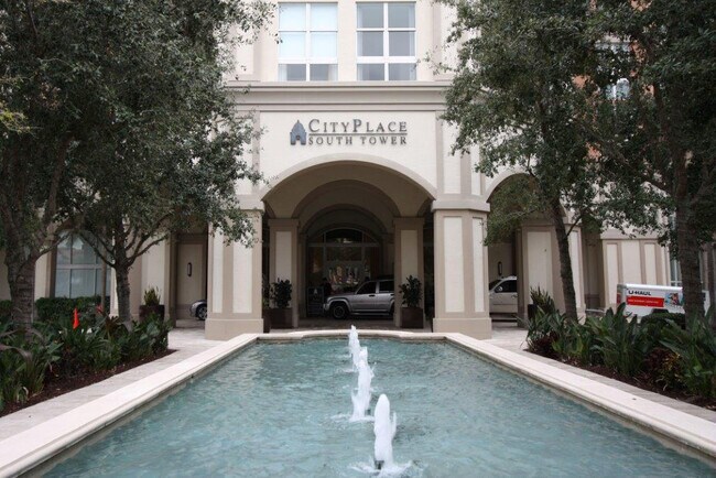 Building Photo - 550 Okeechobee Blvd Unit 1722