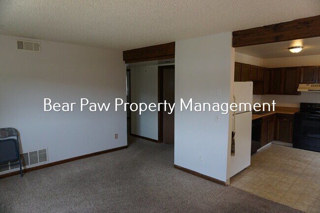 Photo - Two Bedroom Garden Level Duplex in Kittredge!