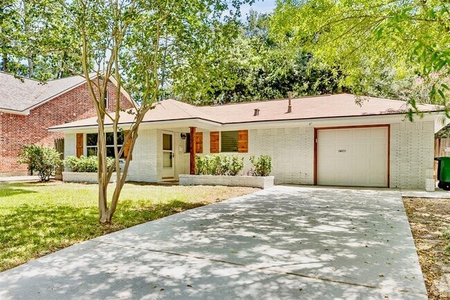Building Photo - 6023 Pineshade Ln Rental