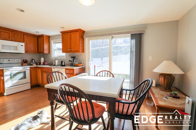 Photo - 11 Kinross Rd Apartments Unit 3