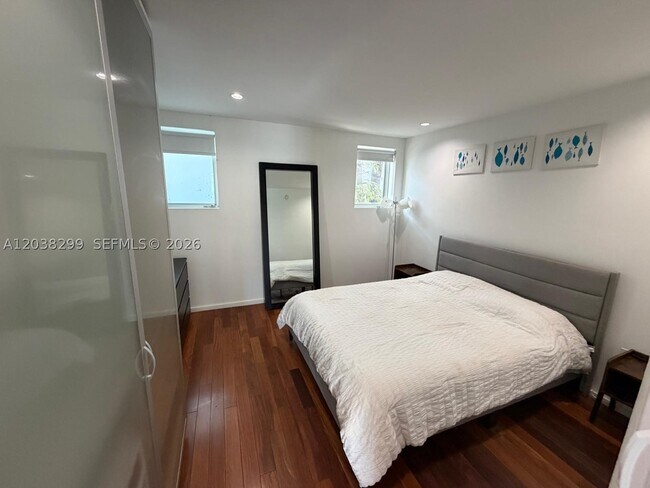 Photo - 212 West Dr Unit 212