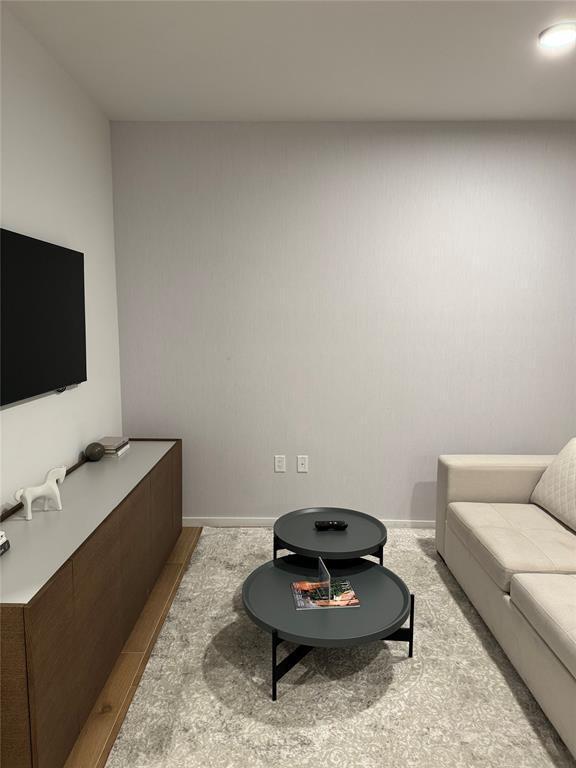 Photo - 398 NE 5th St Unidad 4015