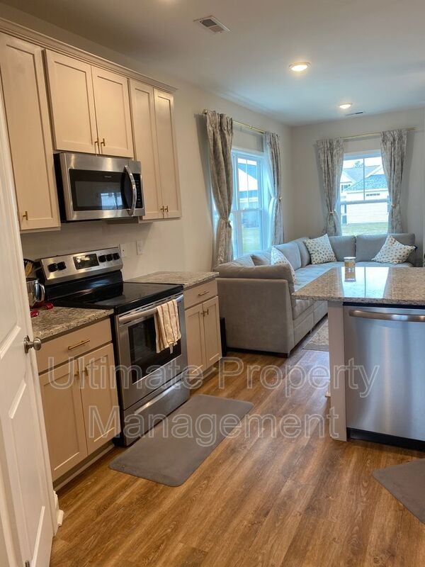 Photo - 1449 Lewis Landing Ave