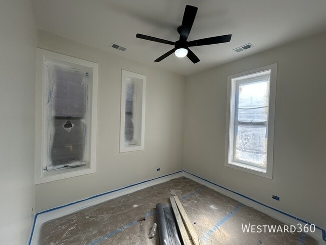 Photo - 805 W Weed St Unit #3W