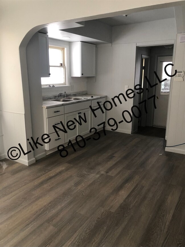 Photo - 3214 Huggins Ave