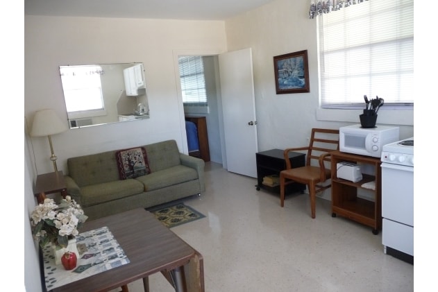 Photo - Sandy Cove Apartments & RV Park