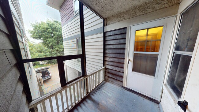 1810 Patio