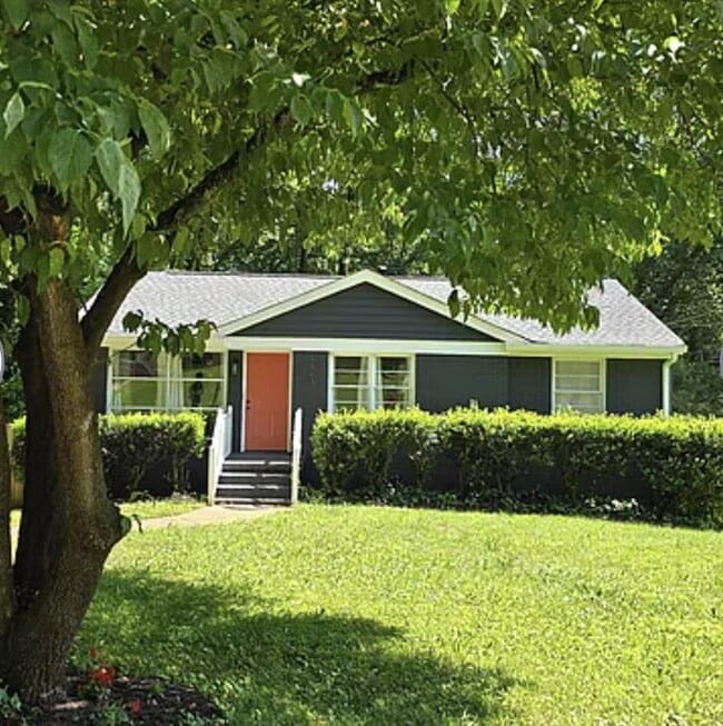 Building Photo - 2863 Catalina Dr