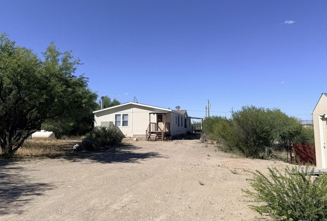 Photo - 1924 E Blackberry Ln