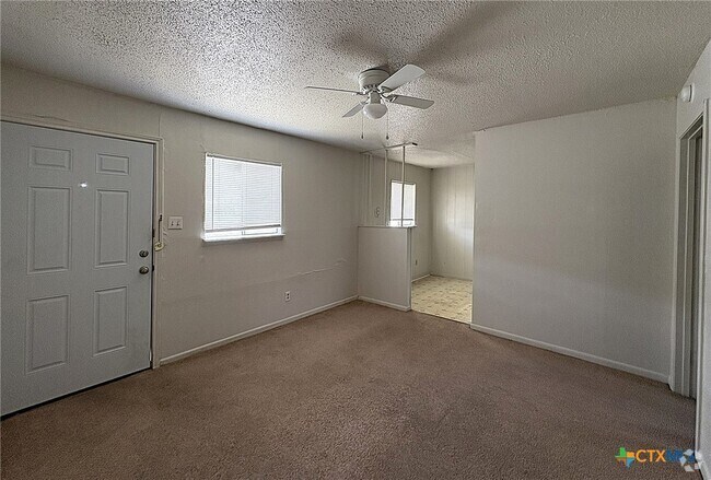 Building Photo - 602 Sunset Ln Unit A Rental