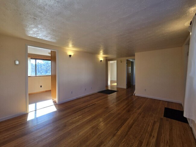 Photo - 3509 Pueblo Dr