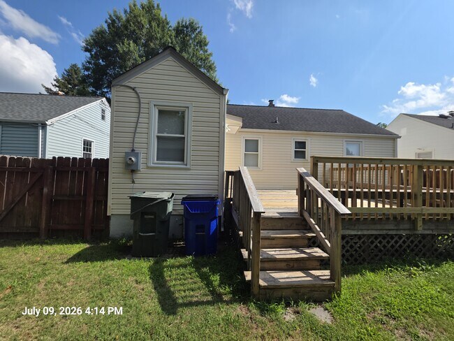 Photo - 318 E Evans St