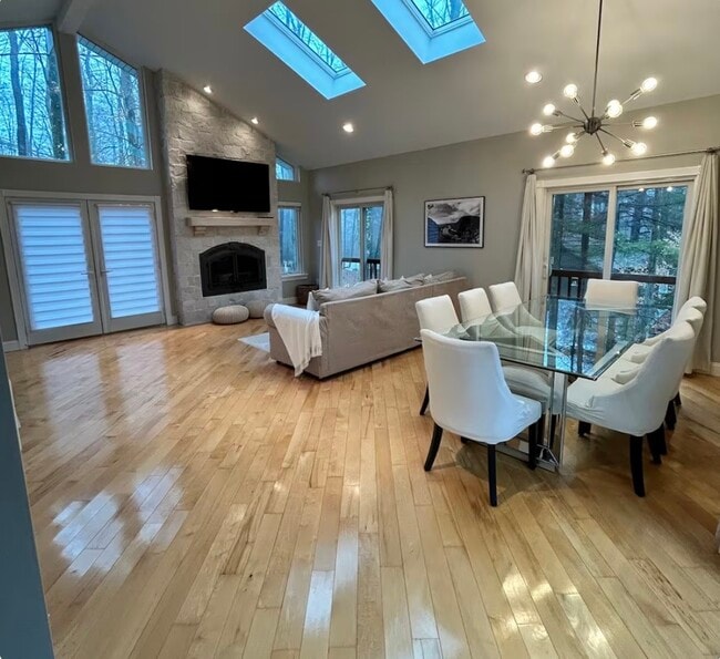 Photo - 225 Snow Shoe Ln