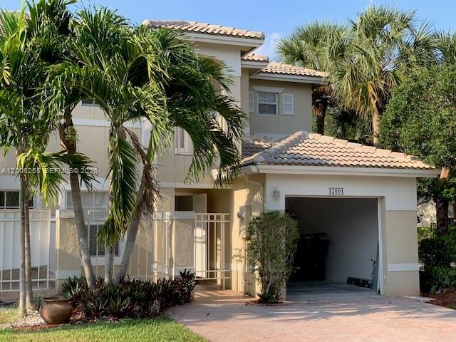 Photo - 17001 NW 22nd St