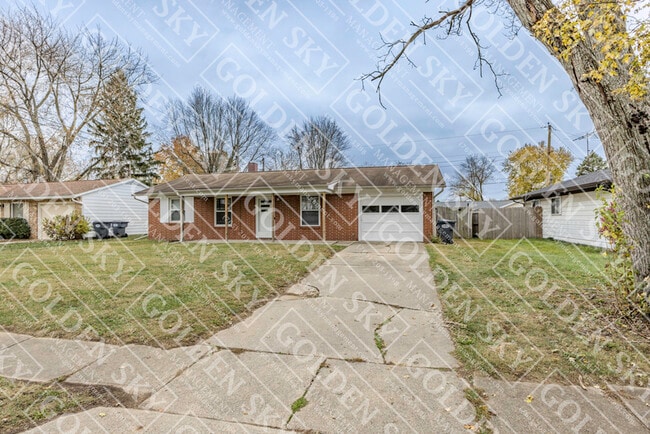 Building Photo - 8501 W Pleasant Rd