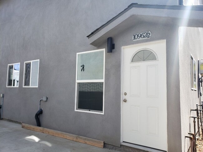 Photo - AVALON (10960) Unit AVALON (10962 1/2BS)