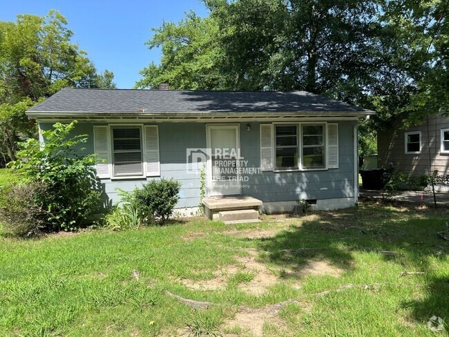 Building Photo - Cute Renovated 2bd/1ba Available Now! Rental