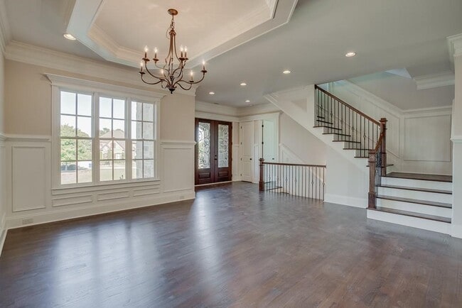 Photo - 5869 Chickasaw Ln