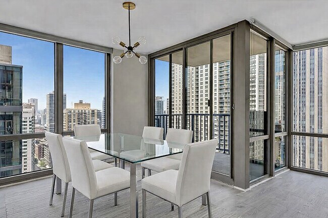 Photo - 2 E Erie St Unit 2408