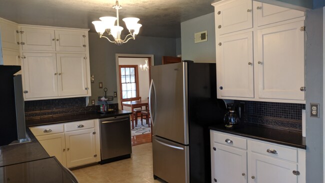 Photo - 1911 Gary Ave