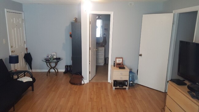 Photo - 2541 Crestdale Cir SE Unit Studio