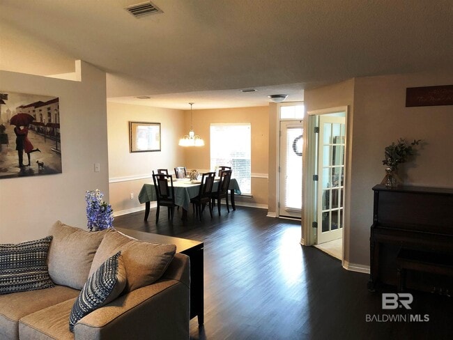 Photo - 17111 Magellan Blvd