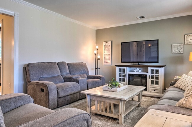 Photo - 500 Blossom Bend Unit ID1300417P