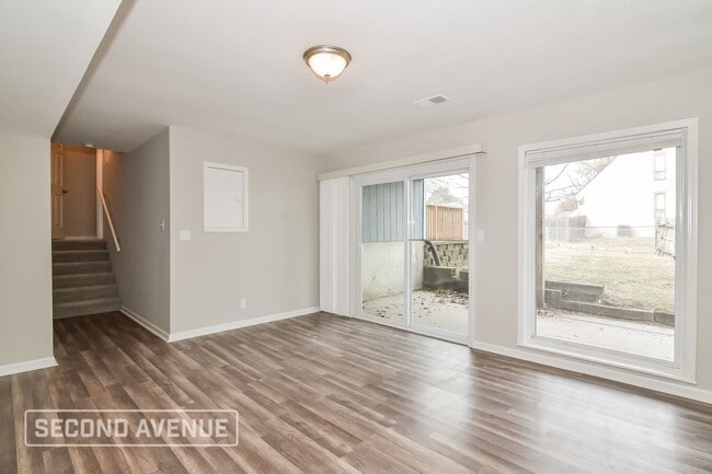 Photo - 1804 NE Gatewood Dr