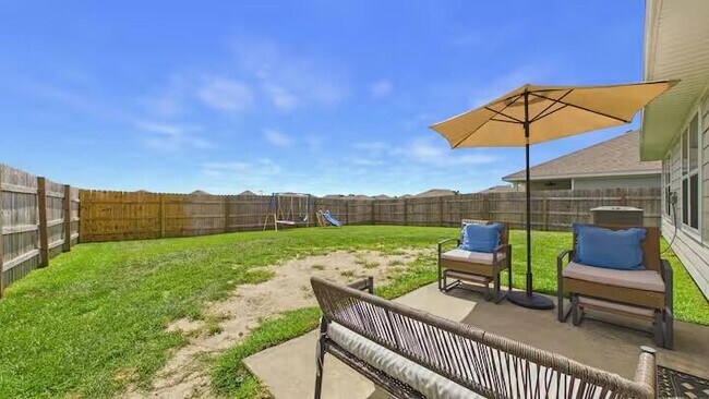 235 Gray Owl Dr