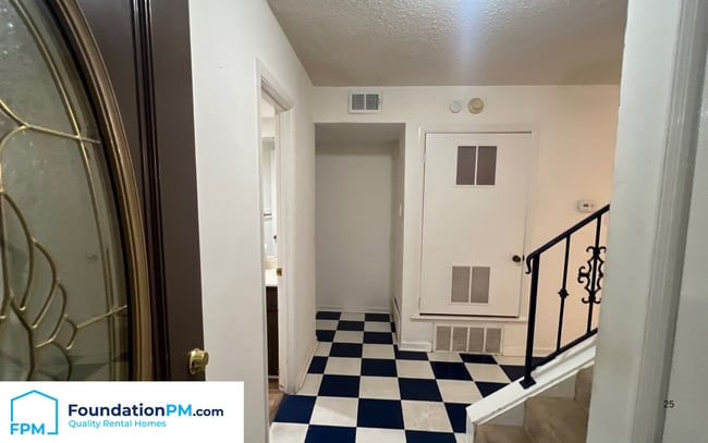 Photo - 3661 Haughton Ln