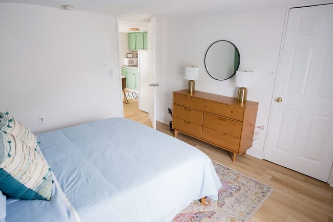 Photo - 425 Gibson Ave