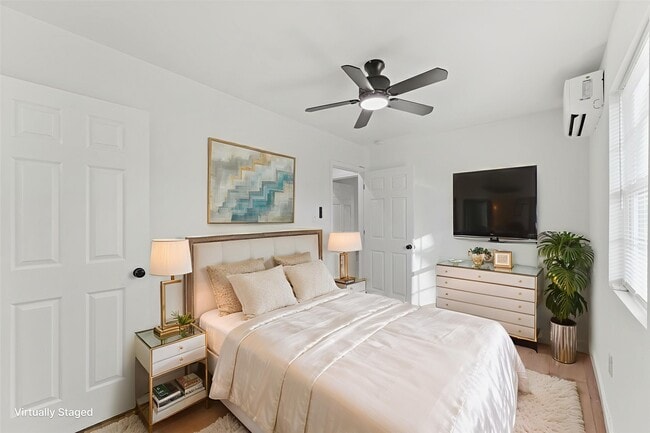 Photo - 5406 Firefly St