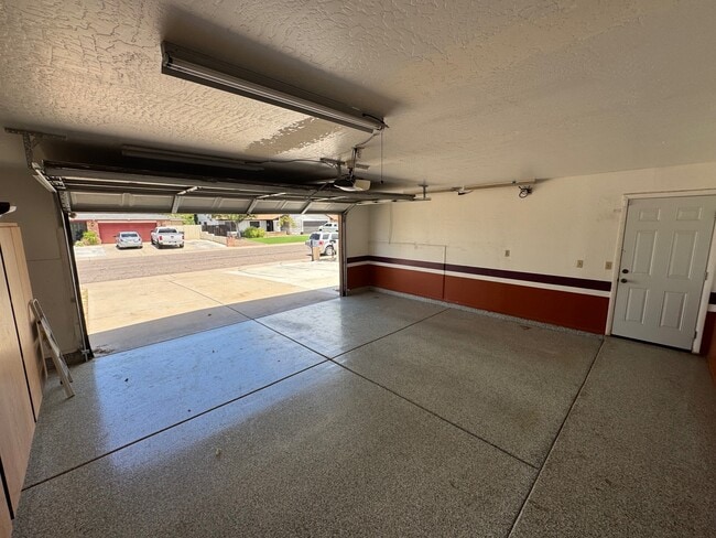 Photo - 7249 W Sunnyside Dr