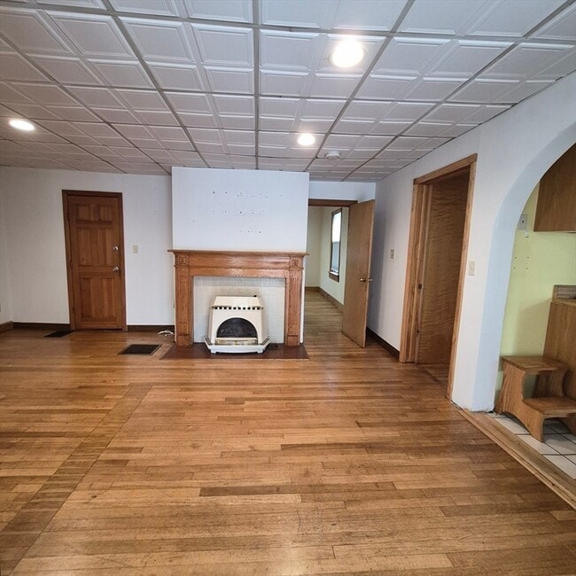 Photo - 28 Sargent St