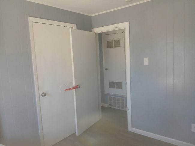 Photo - 106 S Davis St Unidad 2D