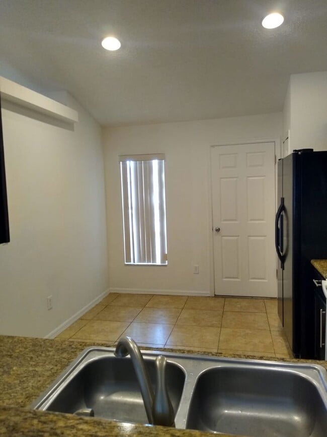 Photo - 3/ 2 home in Davenport