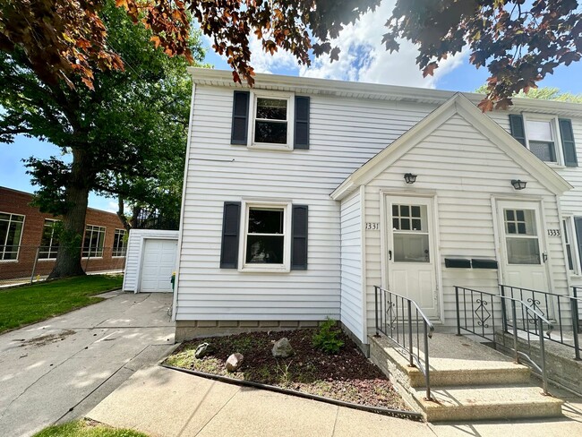 Photo - 1331 9th St