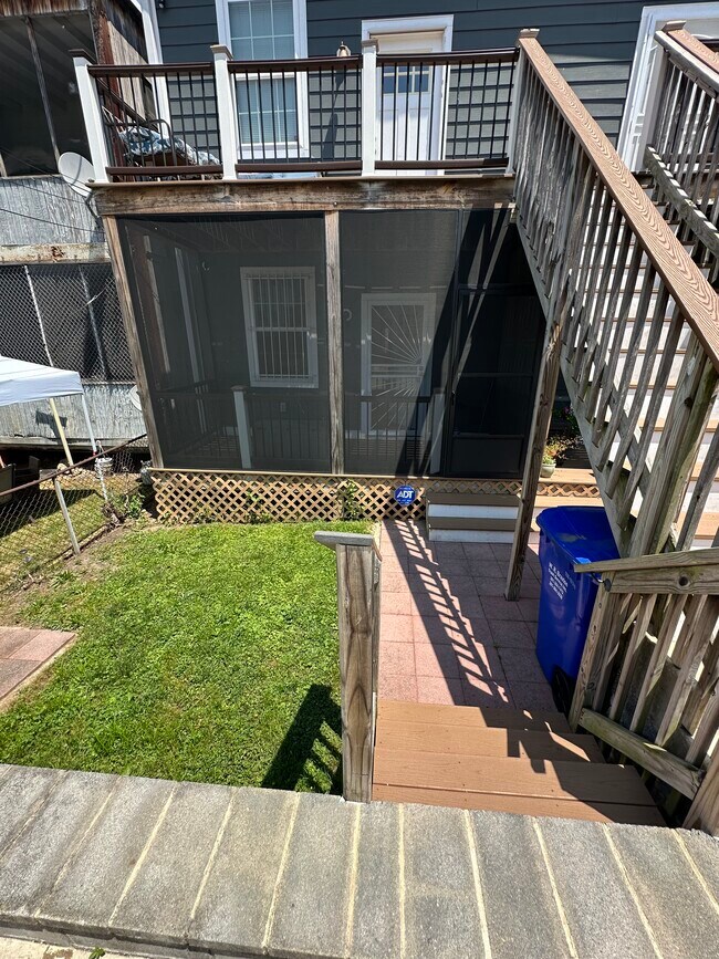 Photo - 216 21st St NE Unit 2