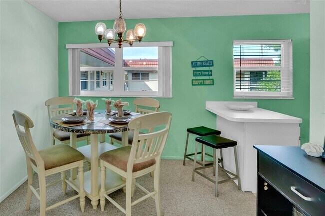 6 Vista Palm Ln Unidad 202