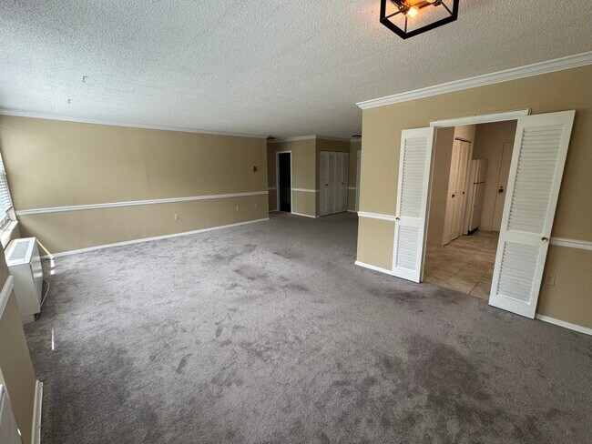 4401 Roland Ave Unit 4401 Roland Ave Unit 110
