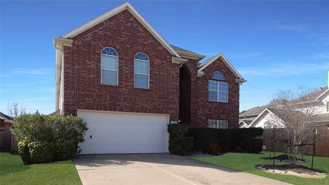 Building Photo - 2202 Drake Falls Dr