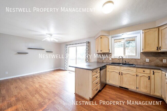 Photo - 7054 S Woodgreen Rd