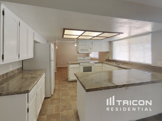 Photo - 1550 E Kramer St