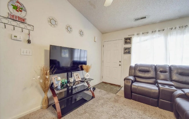 Photo - 1216 Bringle Ferry Rd Unit 1216 bringle ferry rd