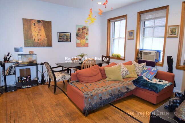 Photo - 17 Aberdeen St Unit 4